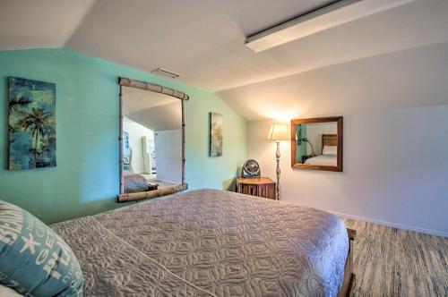 Waterfront Villa With Deck And Dolphin Watching!