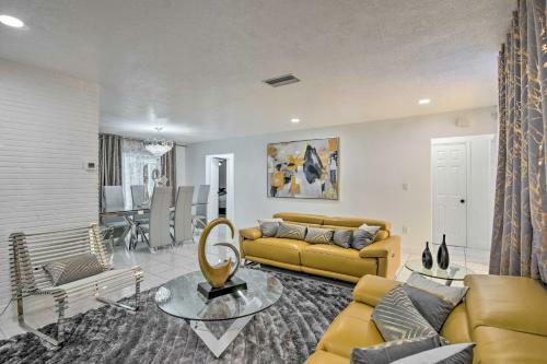 Modern Miramar Retreat With Grill 8 Mi To Beach