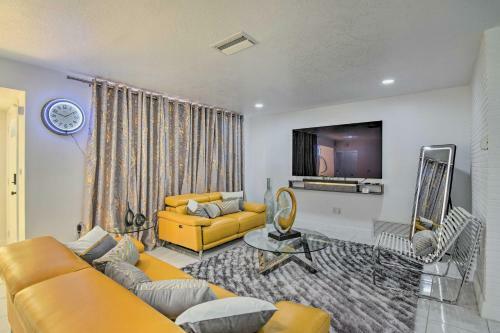 Modern Miramar Retreat With Grill 8 Mi To Beach
