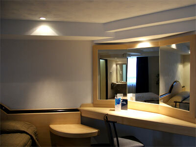 Porto Novo Hotel & Suites