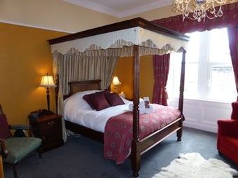 Hostal Ashmount Country House