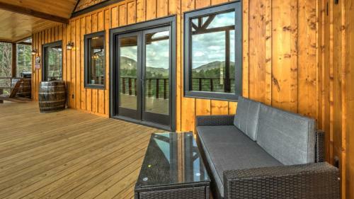 Honey Bear Lodge By Escape To Blue Ridge