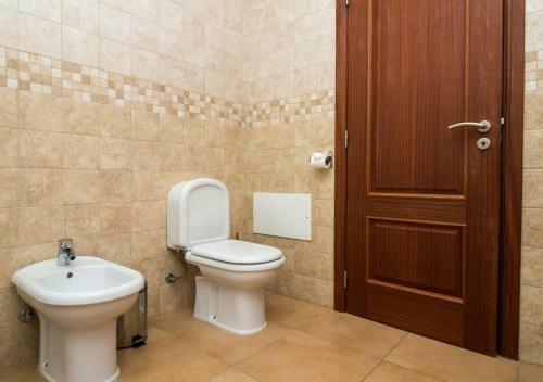 Algarve Luxury Home With Private Heated Pool II