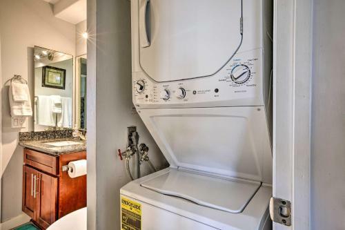 Apartamento Bright Condo About 3 Mi To Downtown Honolulu!