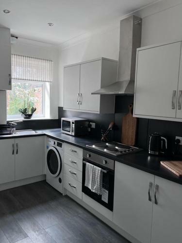 Lovely Character Style Apartment In Town Centre
