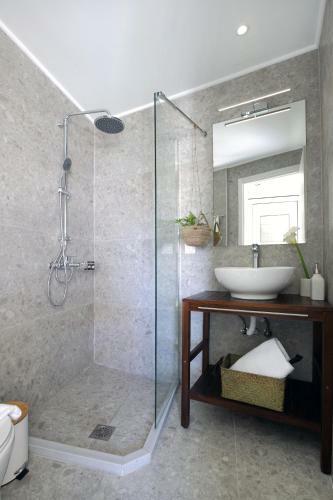 Apartamento Almyra Seafront Residence