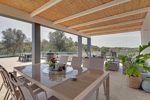 Cozy Luxury Big Pool Villa & Childrens Zoo