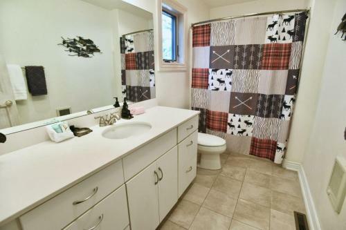 Spring Mountain Manor By Casago Mccall - Donerightmanagement