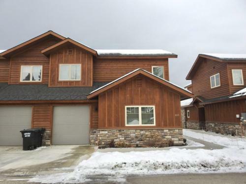 Ohana Home By Casago Mccall - Donerightmanagement