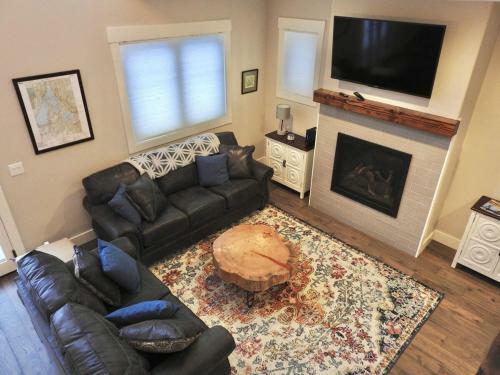 Ohana Home By Casago Mccall - Donerightmanagement