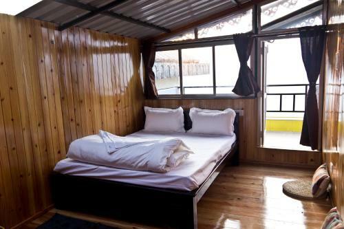 The Dew Drop Home Stay