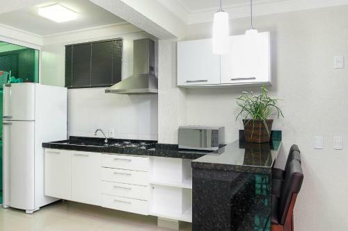 Apartamento 329 - Excelente Flat 1 Dormit�rio Em Condom�nio Completo