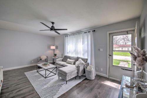 Modern Fort Wayne Home With Yard - 3 Mi To Dtwn