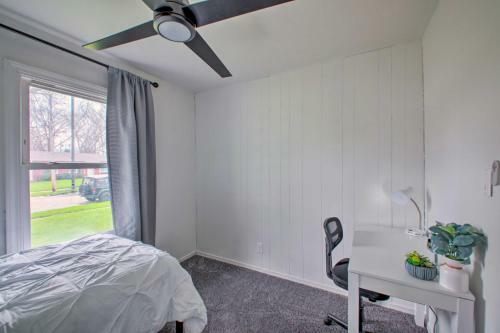 Modern Fort Wayne Home With Yard - 3 Mi To Dtwn