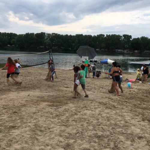 Lakeshore Camp Resort Lake Lot!
