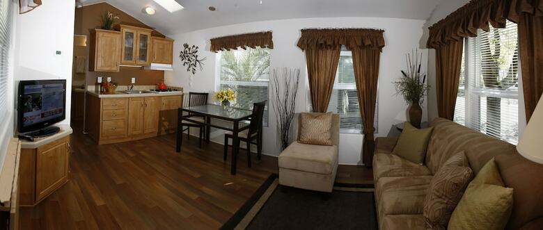 Lodge Arden Acres Executive Suites & Cottages