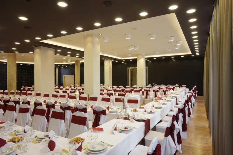 Laterum Konferencia �s Wellness Hotel