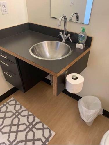 Apartamento Huge, Modern 1bdrm Near Downtown Des Moines
