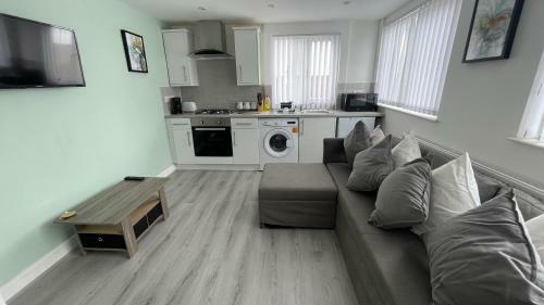 Mays Apartments @ 22 Rockfield Road