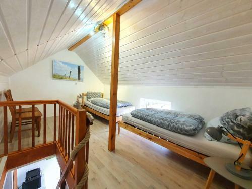 Apartamento Ferienhaus Rh�ner Auszeit