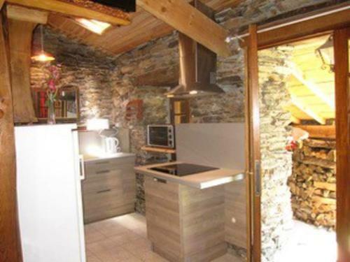 Maison D'une Chambre Avec Terrasse A Bellegarde Marsal