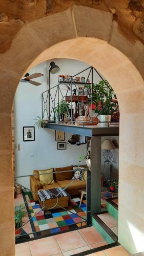 Maison Situ�e Entre N�mes, Uzes Et Ales