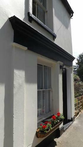 Wells Cottage