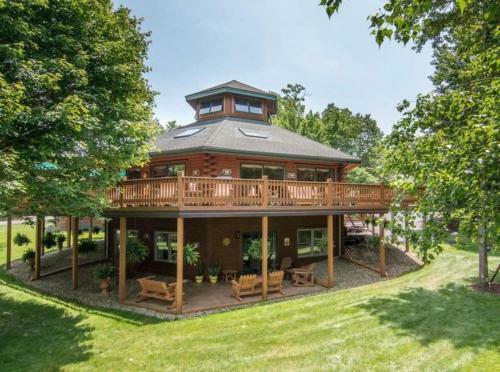 Pinnacle Paradise! Hot Tub! Dock Slip Included!