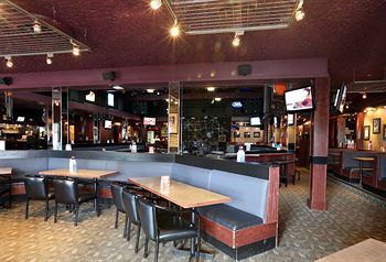 Village Green Hotel And Casino - Standard Cb