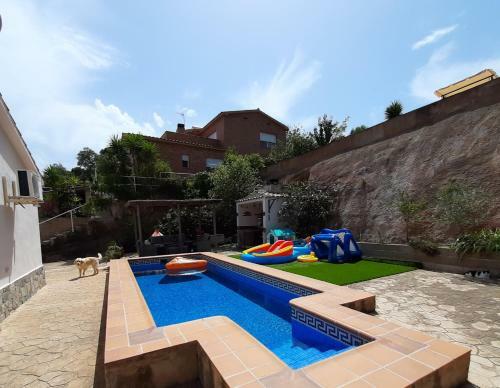 Apartamento Primera Planta De Chalet Con Entrada Independiente