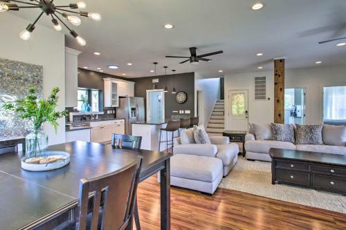 Sleek Waveland Abode With Patio, Walk To Beach!