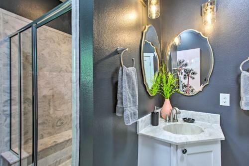 Sleek Waveland Abode With Patio, Walk To Beach!