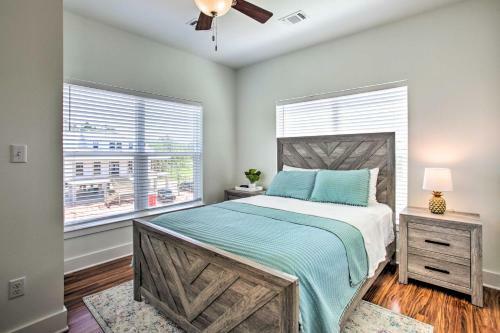 Sleek Waveland Abode With Patio, Walk To Beach!