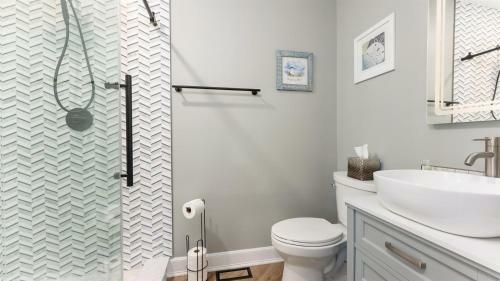 Apartamento 355 E 24th Ave, Unit 1