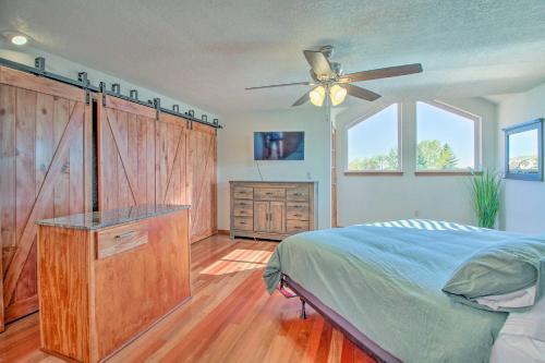 Casa Especial Family Retreat With Pool Table!