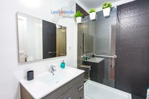 Apartamento Vivienda Vacacional Black&white