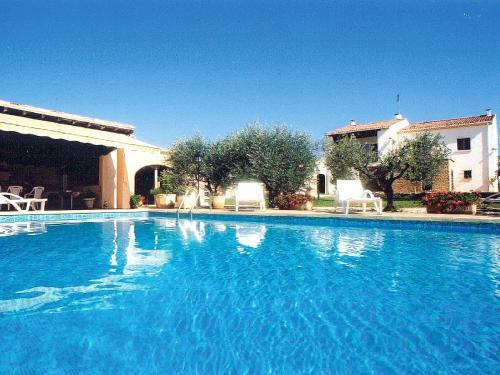 Holiday Home Maison Laugier Cucuron