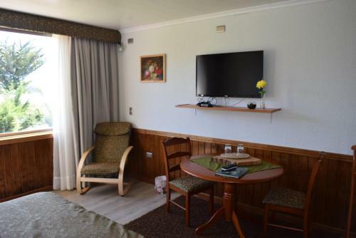 Hotel Complejo Pehuen Lago Lanalhue
