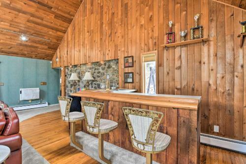 Decked-out Home Pool, Fire Pit And Game Room!