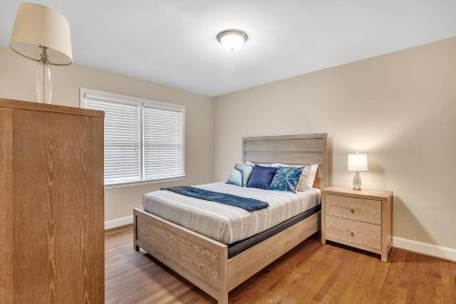 Bright 2br Duplex, Minutes Away From Uptown Charlotte!!