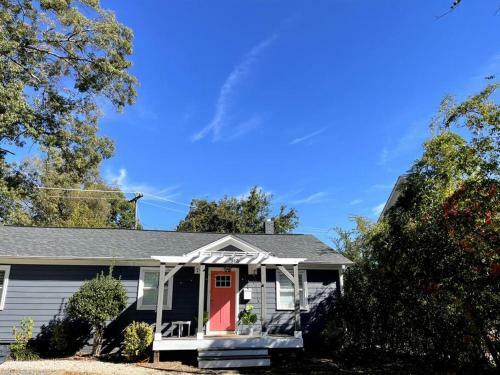 Noda Walk To Plaza Midwood 3bed/2bath