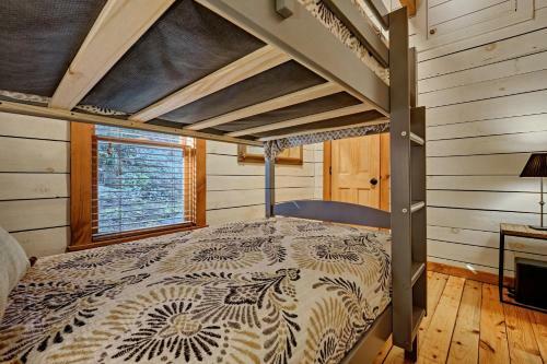 1930's Highlands Hideaway