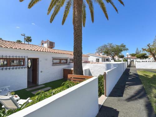 Holiday Home Bungalow Santa Barbara Em