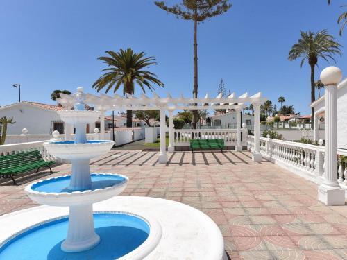 Holiday Home Bungalow Santa Barbara Em