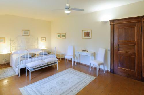 Bed & Breakfast Convento Di San Francesco Mondaino