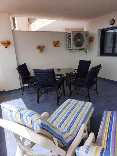 Apartamentos Turisticos Roquetas Golf Y Playa
