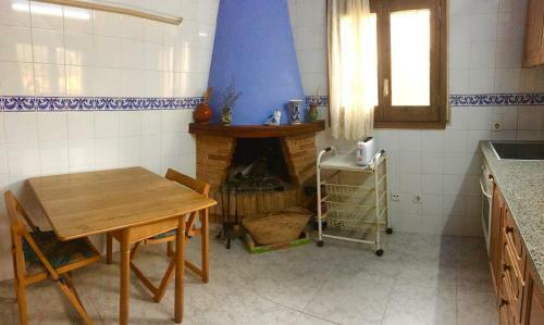 Casa Amb Jard� A Poble De L'alt Empord�