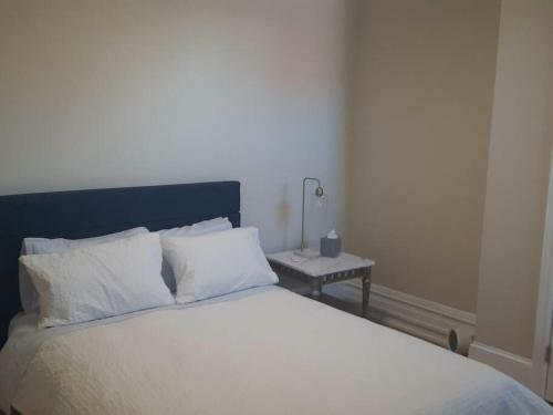 Hostal Patsy's Place - Private Suite Of Rooms