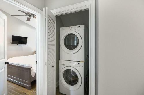 Ashley Ave 3 - The Chapel Carriage House Suite C