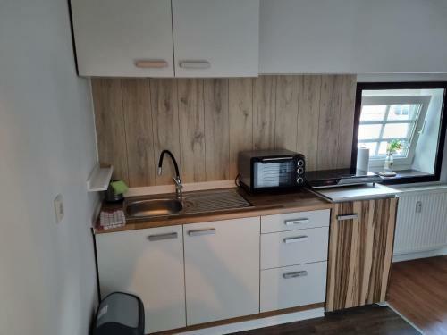 Apartamento Sch�ne Wohnung Im Zentrum Von Ahnatal